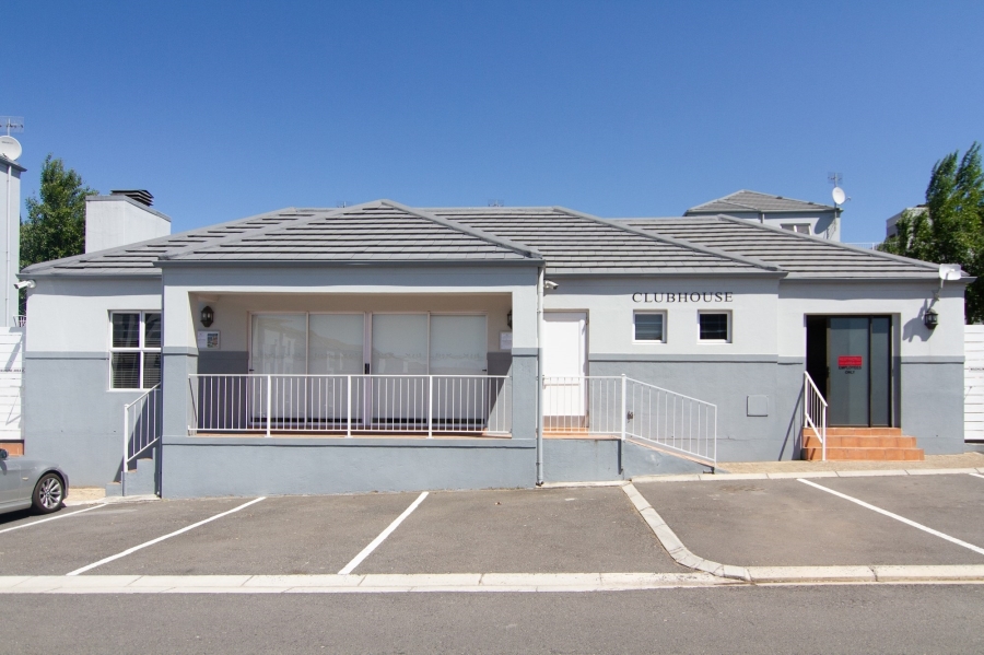 To Let 2 Bedroom Property for Rent in Vredekloof East Western Cape